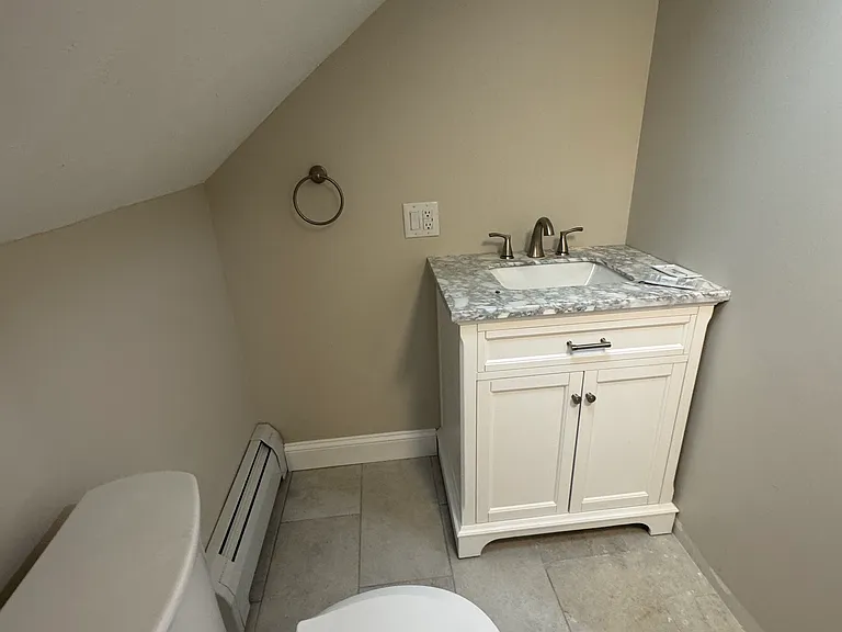 237 N Main St #3 — Photo 11