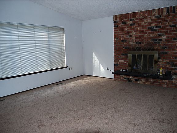 5th image of 3205 88th St S