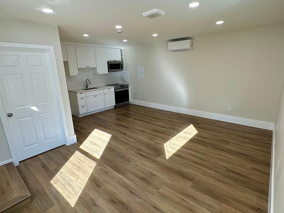 2nd image of 5809 Whitewood Ave