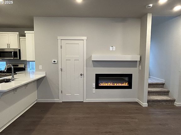 3rd image of 7145 SE Deline St