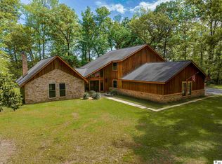 616 Lakeshore Dr, Chatham, LA 71226