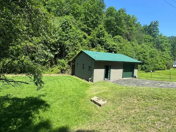 189 Wallback Rd, Maysel, WV 25133