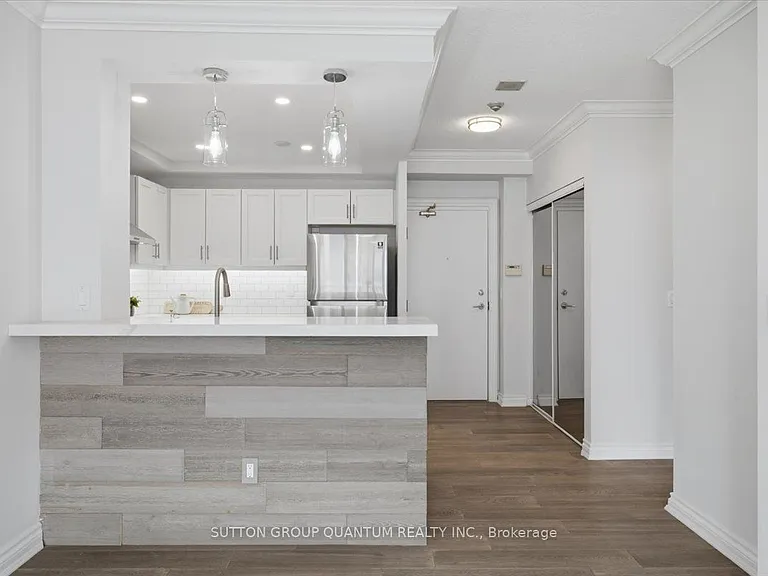 335 Webb Dr #Penthouse 106 — Photo 8