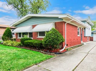 171 Constance Ln, Chicago Heights, IL