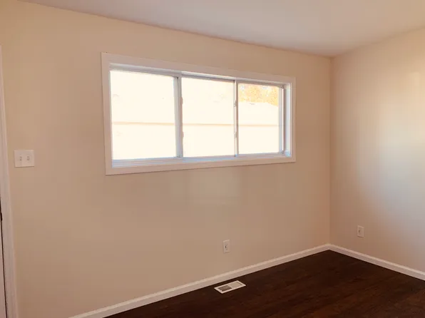 407 N 9th St #407, De Soto, MO 63020