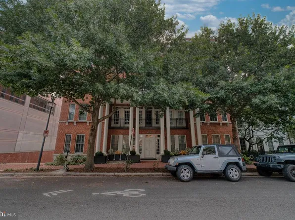 1023 N Royal St Unit 204, Alexandria, VA 22314
