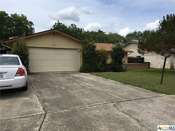 2nd image of 8902 Thatch Dr
