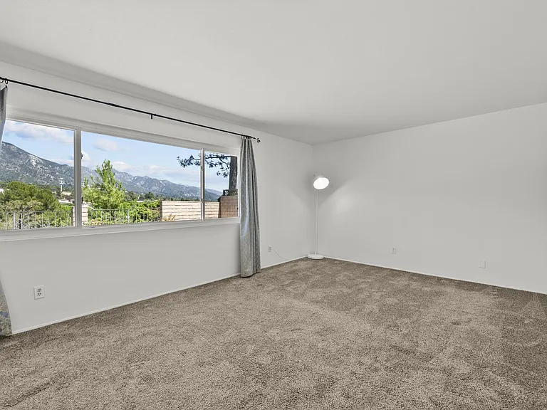 9426 Carlynn Pl — Photo 28