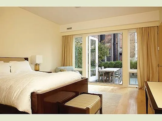 Sold by Stribling | media 14