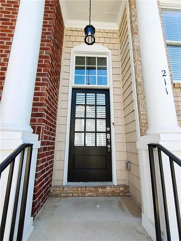4 bed, 3.5 bath, 2990 sqft, $3,500 — Photo 3