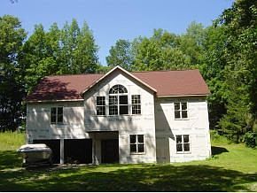 2nd image of 420 Midland Rd