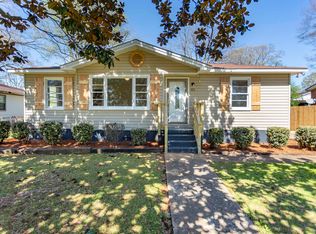 121 Meadowood Ave, Bessemer, AL 35023