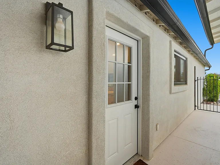 6300 E Cochise Ave — Photo 40