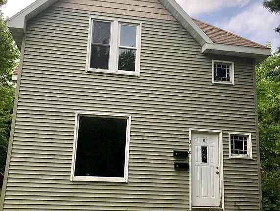 2nd image of 320 Augusta Ave #1