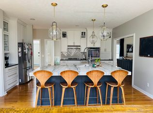 7730 Brayton Trl, Chagrin Falls, OH 44023