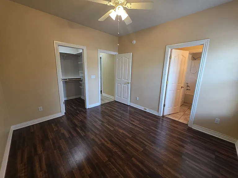 302 Cross Creek Dr — Photo 19