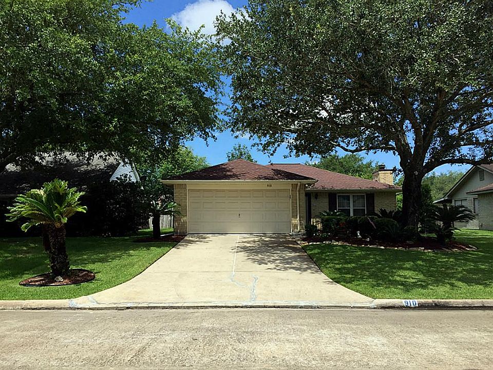 1st image of 910 W Primrose Meadows Cir