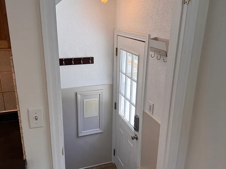 407 Roth Blvd — Photo 26