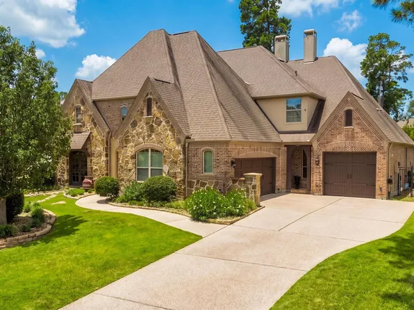 34 N Player Manor Cir, The Woodlands, TX 77382