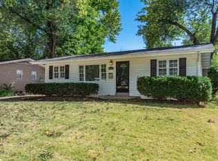 1010 Rogers Ln, Florissant, MO 63033