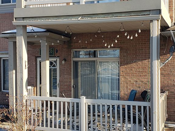 4th image of 15725 Parkway Ln APT 2