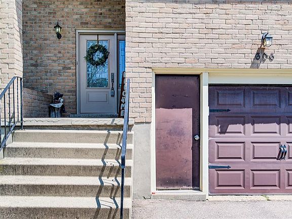 4th image of 606 Fern Rd