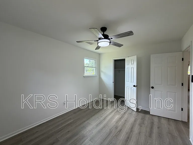 1035 Tradewinds Rd — Photo 10
