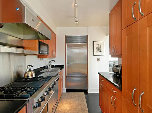 99 Jane Street image 1 of 3