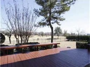 2128 Creekside Cir S, Irving, TX 75063