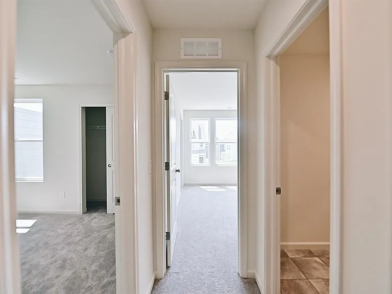 14246 Bay Willow Dr — Photo 16