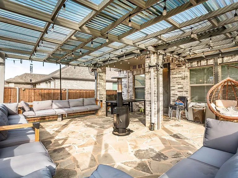 2437 Pinnacle Pl — Photo 34