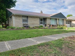 22 W Harrison St, Remington, IN