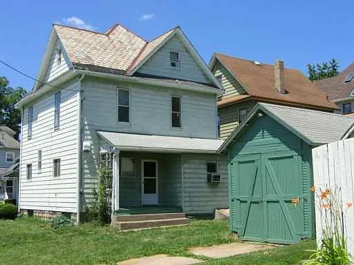 441 N Chestnut St photo 1