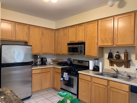 2nd image of 2342 Sheehan Dr