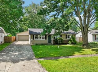 701 Denison Ave, Elyria, OH 44035