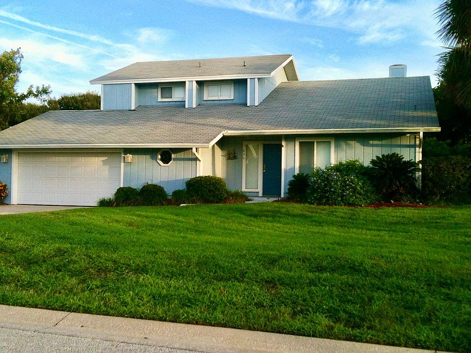 1st image of 834 E 20th Ave