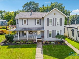 439 W North St, Fostoria, OH 44830