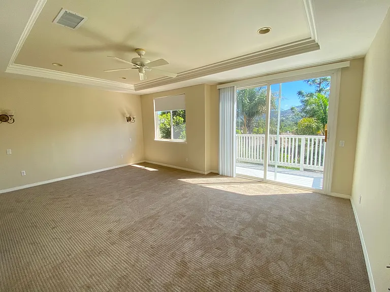 856 Paseo De Leon — Photo 12