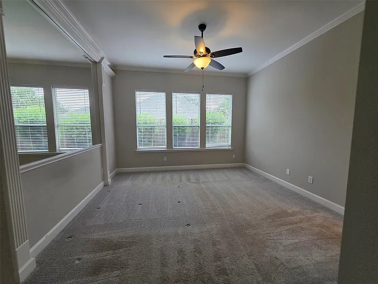 6146 Bradie Ct — Photo 9
