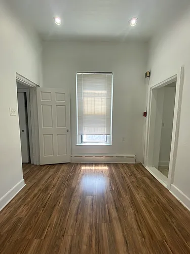 306 N 35th St #1R Photo 1