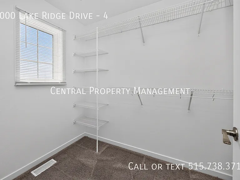 7000 Lake Ridge Ave #4 — Photo 16