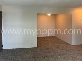 8620 N 31st St APT 11, Omaha, NE 68112