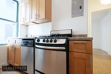 Rented by ZealEstate Group Inc