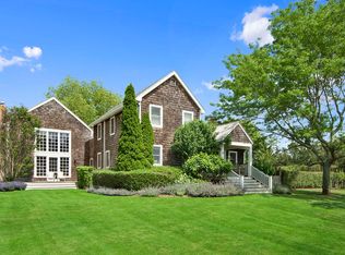 323 Butter Ln, Bridgehampton, NY 11932