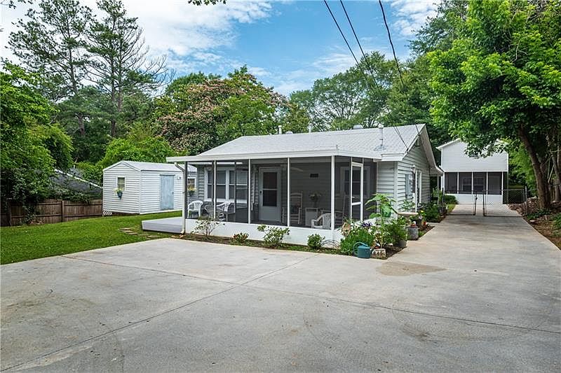 1st image of 1845 Waldrep Cir SE
