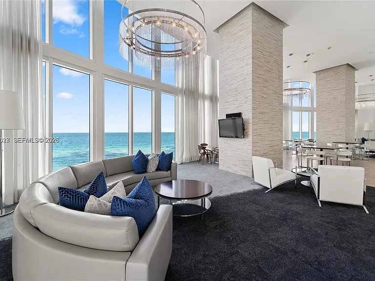 16001 Collins Ave #406 — Photo 33
