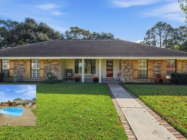 705 S Beau Pre Rd, Lafayette, LA 70508