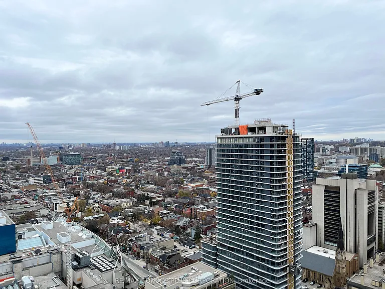238 Simcoe St #3302 — Photo 10