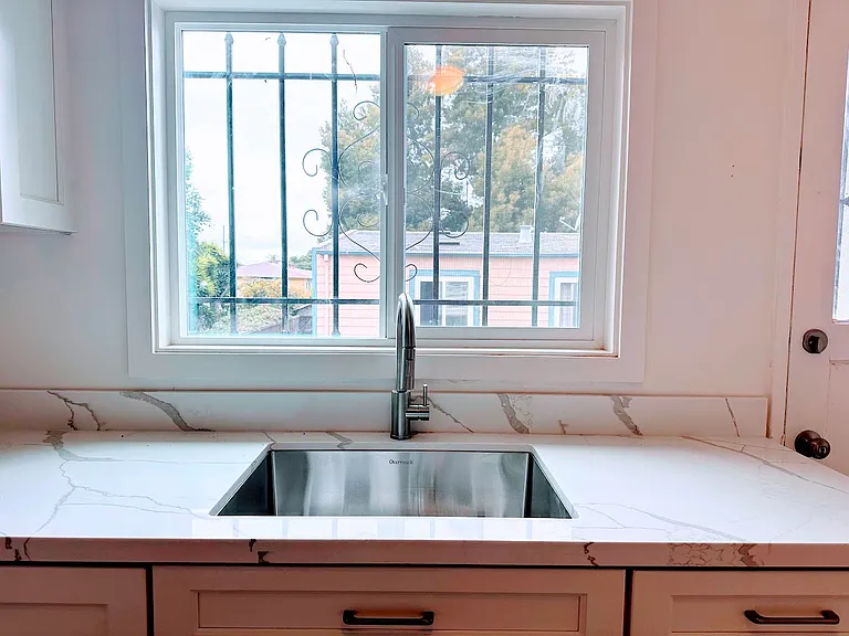 9301 Bancroft Ave #C — Photo 3
