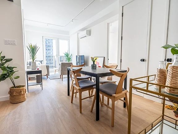 4th image of 931 Carroll St #1191